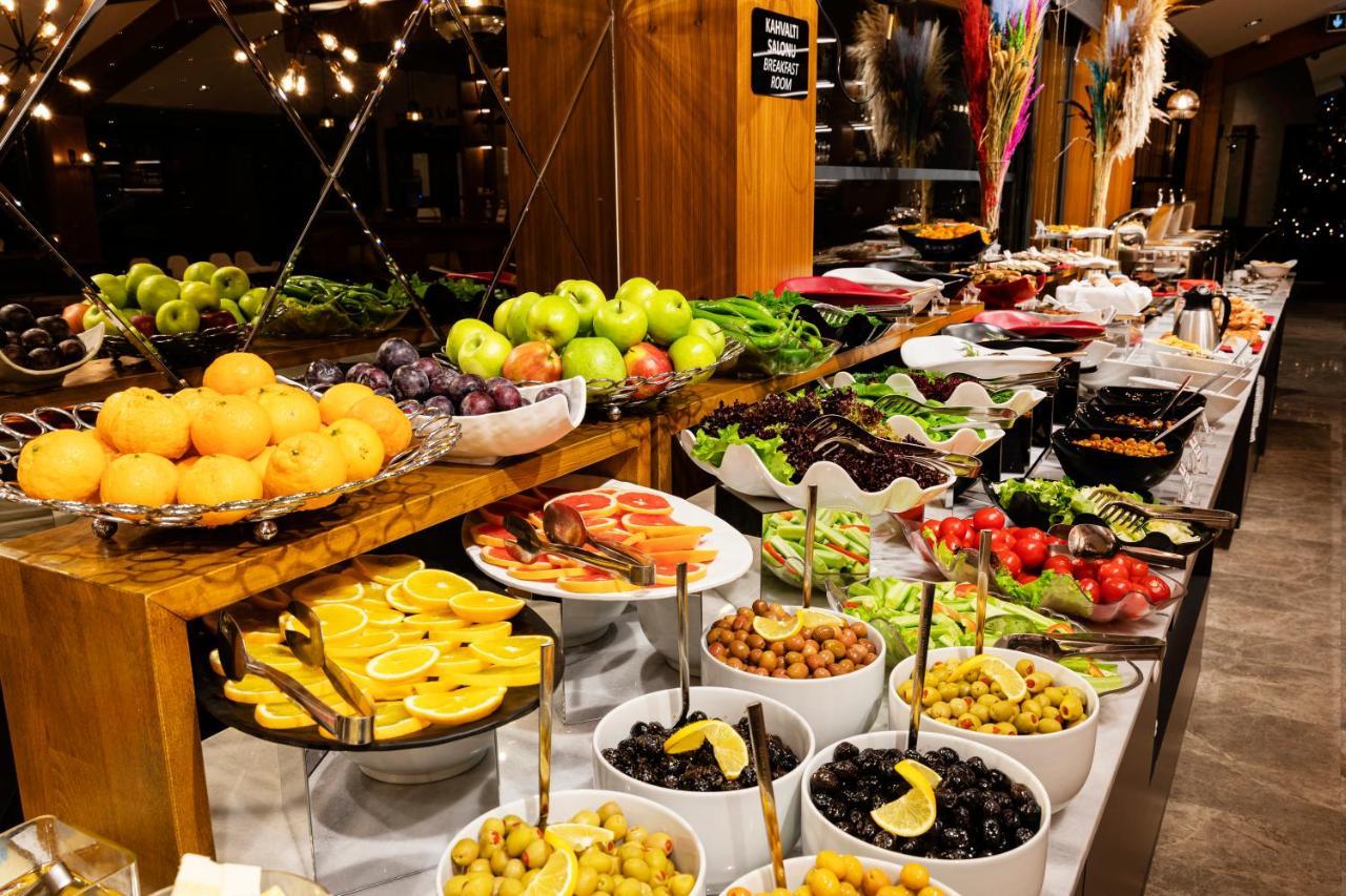 Demiray Hotel Old City Istanbul Exterior photo A salad bar