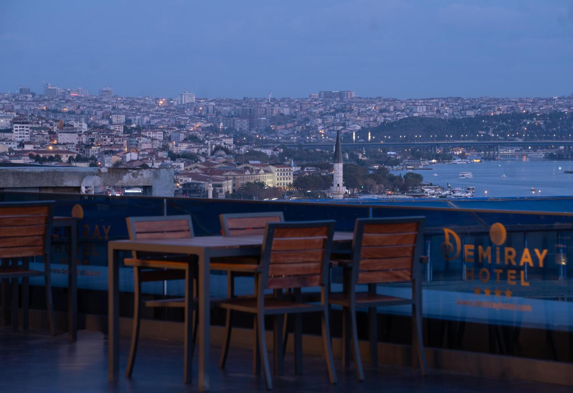 Demiray Hotel Old City Istanbul Exterior photo View from the rooftop